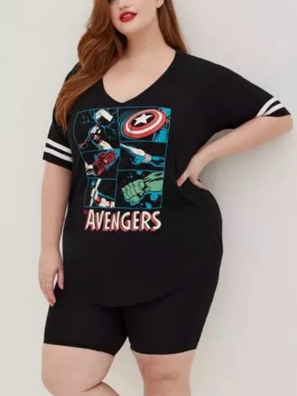 Torrid Marvel Avengers Graphic Tee - Picture 3 of 5